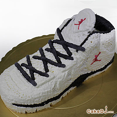 單隻球鞋造型蛋糕